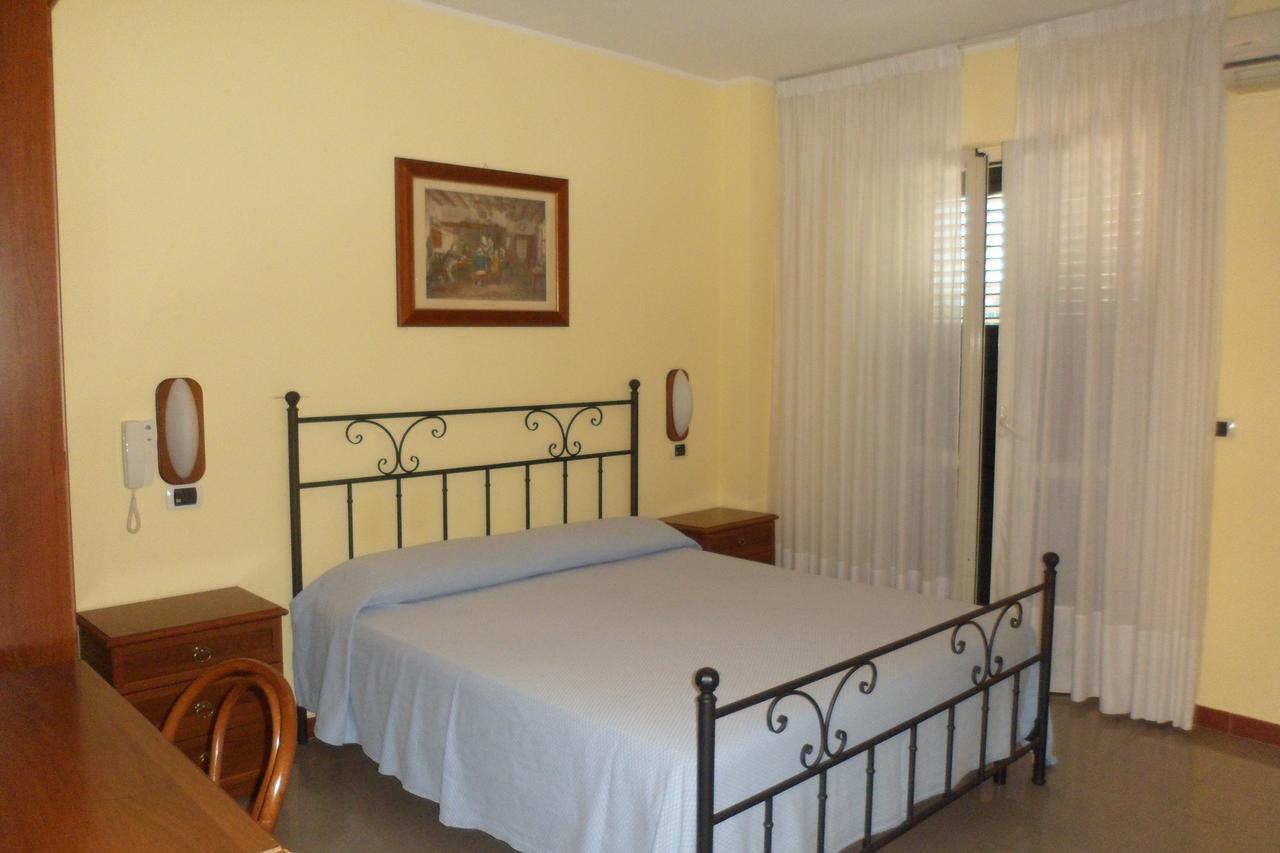 Albergo Miramonte Vibo Valentia Bagian luar foto